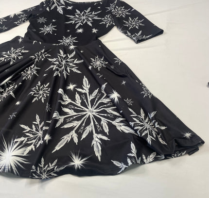 Black Snowflake Print Holiday Dress - Size Medium