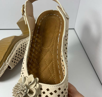 Beige Slingback Sandals with Floral Accent - Sophisticated Summer Style European Size 38 / US size 7/7.5