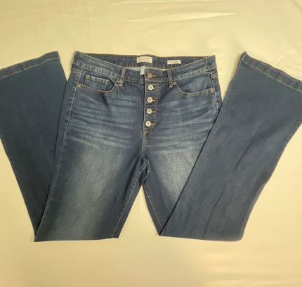 Sofia Jeans by Sofia Vergara Melisa Flare Jeans - Size 16