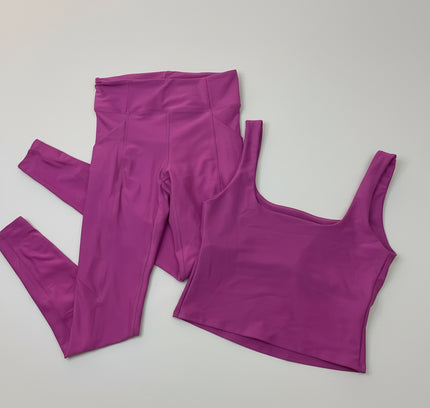Heroine Sport Fuchsia Athletic Set - Size Medium