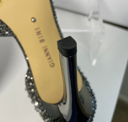 Gianni Bini Black Studded Stilettos - Size 6.5 - Excellent Condition