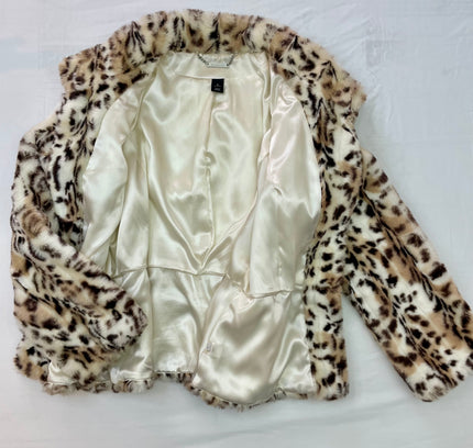 White House Black Market Cheetah Print Fur Coat - Size Large - Excellent Condition