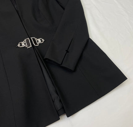 Tahari Black Textured Blazer - Size 10 - Like New Condition