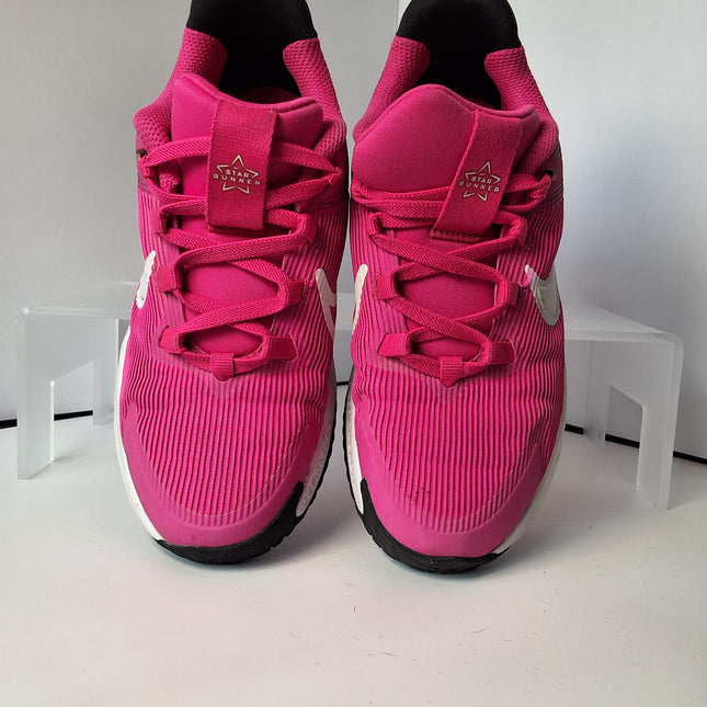 Nike Sneakers - Pink - Youth Size 1.5Y