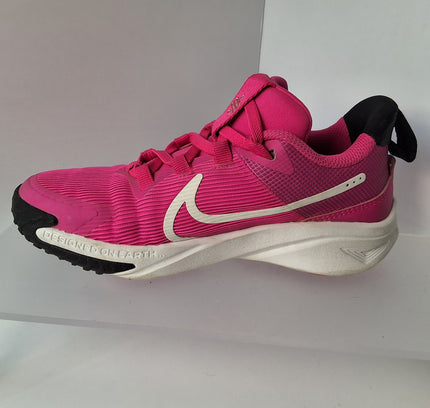 Nike Sneakers - Pink - Youth Size 1.5Y