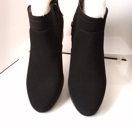 Soda Black Booties - Women's Size 7 - New in Box
