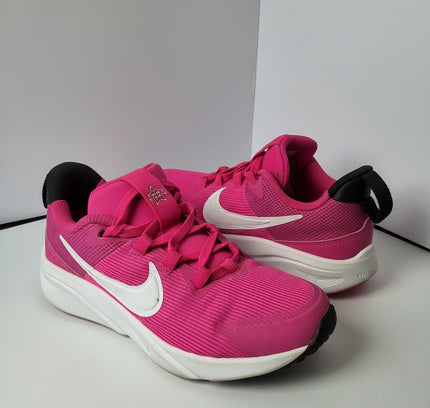 Nike Sneakers - Pink - Youth Size 1.5Y